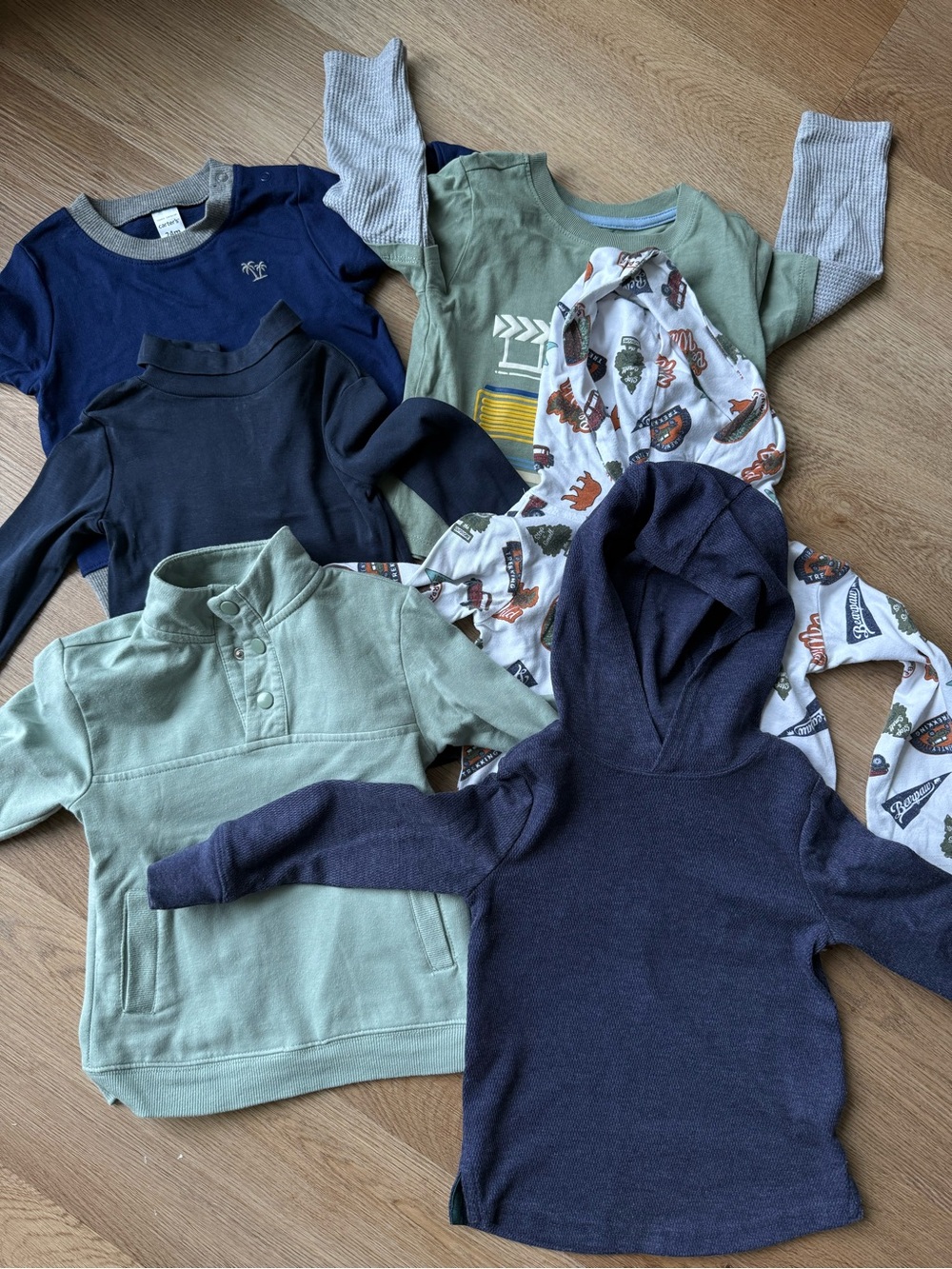 Toddler Boy Long Sleeve Bundle 2T | Hoodies, Pullovers & Tees | 6 Pieces